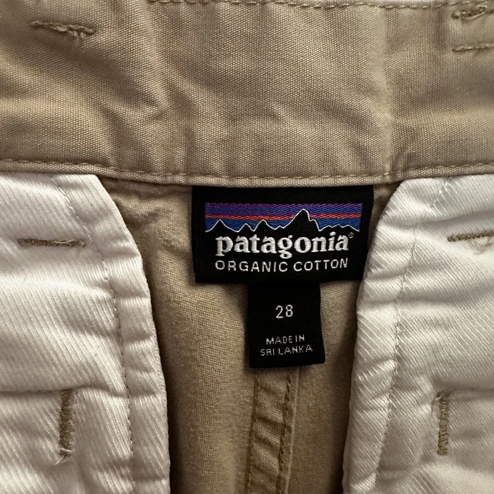 Patagonia Mens Boys Shorts 28 Recycled Organic Cotton Worn Wear Khaki Hiking